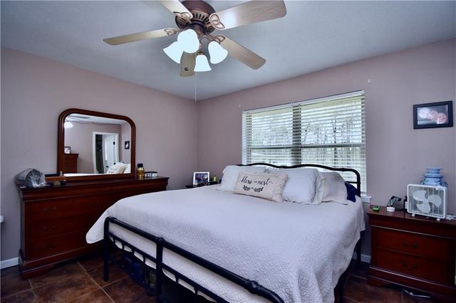 514 EAGLE Drive, Pineville, LA 71360