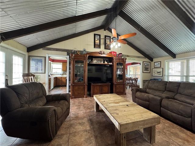 514 EAGLE Drive, Pineville, LA 71360