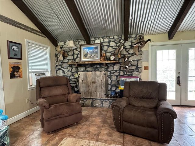 514 EAGLE Drive, Pineville, LA 71360