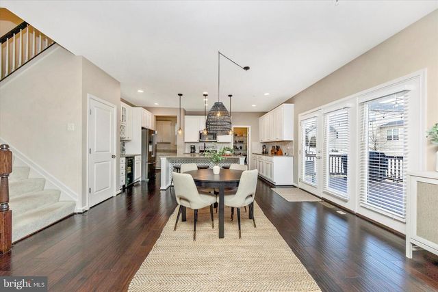 1113 LAKIN DR, Frederick, MD 21702