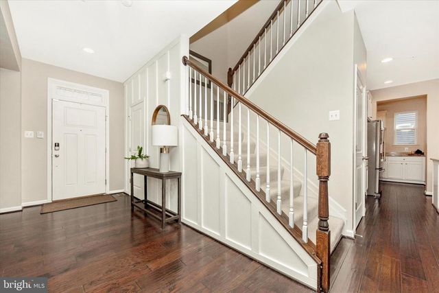 1113 LAKIN DR, Frederick, MD 21702