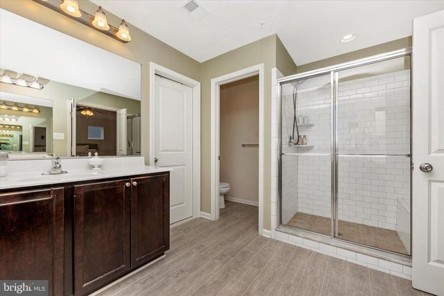 1113 LAKIN DR, Frederick, MD 21702