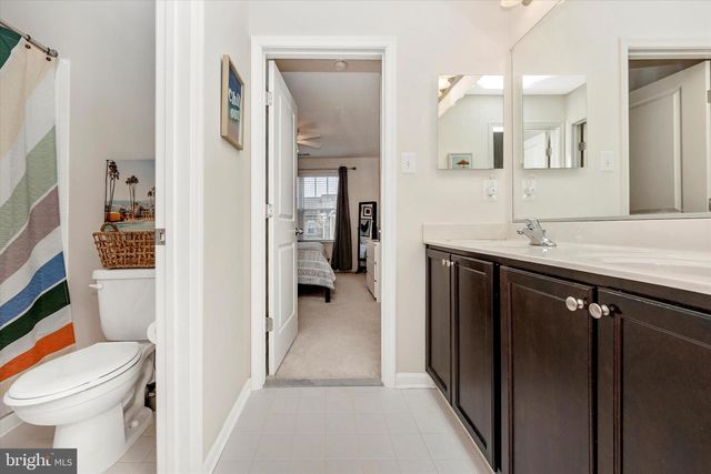 1113 LAKIN DR, Frederick, MD 21702