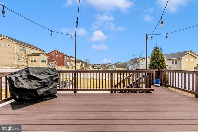 1113 LAKIN DR, Frederick, MD 21702