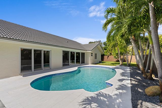 3605 SW 23rd Street, Delray Beach, FL 33445