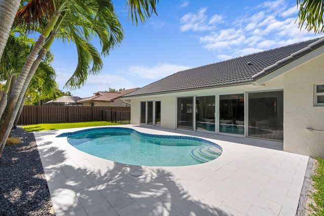3605 SW 23rd Street, Delray Beach, FL 33445