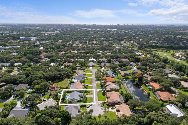 3605 SW 23rd Street, Delray Beach, FL 33445
