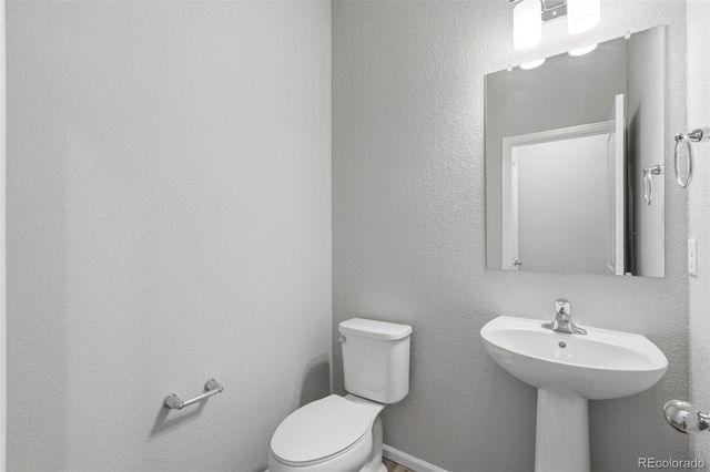 5496 N Elk Street, Aurora, CO 80019