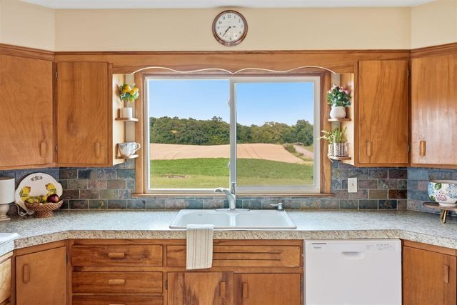 7760 Willow Road, Clinton, MI 49236