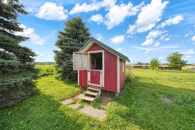 7760 Willow Road, Clinton, MI 49236