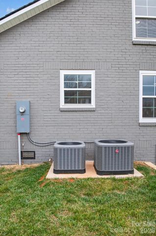 109 S Main Street, Granite Falls, NC 28630