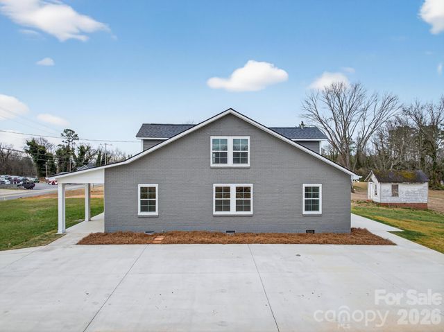 109 S Main Street, Granite Falls, NC 28630