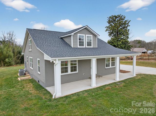 109 S Main Street, Granite Falls, NC 28630