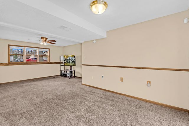 7680 Newton Avenue N, Brooklyn Park, MN 55444