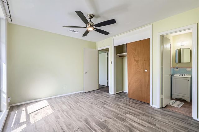 1610 Broadmoor DR, Austin, TX 78723