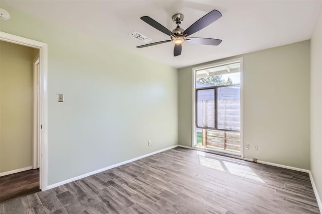 1610 Broadmoor DR, Austin, TX 78723