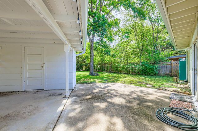1610 Broadmoor DR, Austin, TX 78723