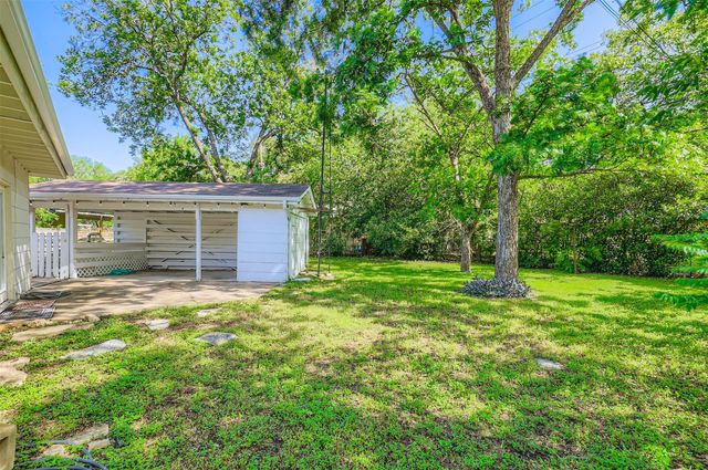 1610 Broadmoor DR, Austin, TX 78723