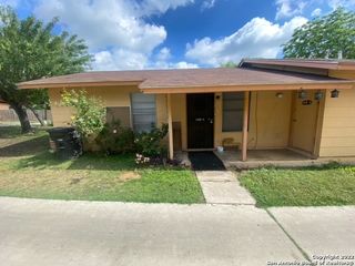 148 Cloudhaven Dr # 2, San Antonio, TX 78209
