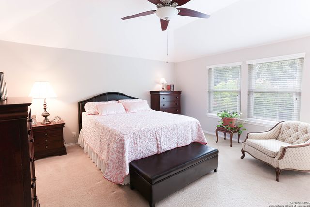 1021 Silvertree Blvd, Schertz, TX 78154