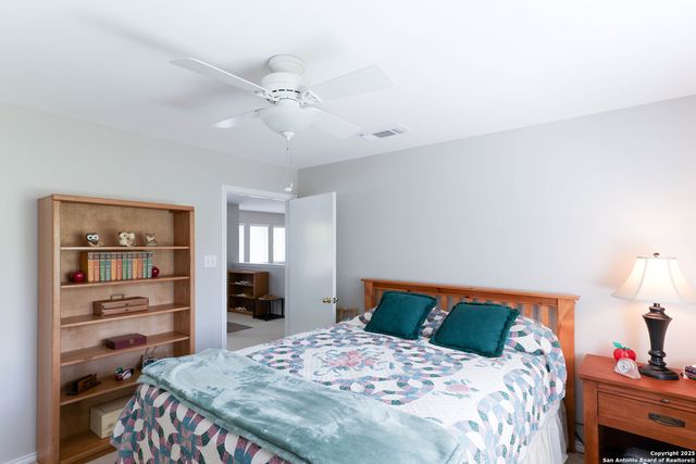 1021 Silvertree Blvd, Schertz, TX 78154