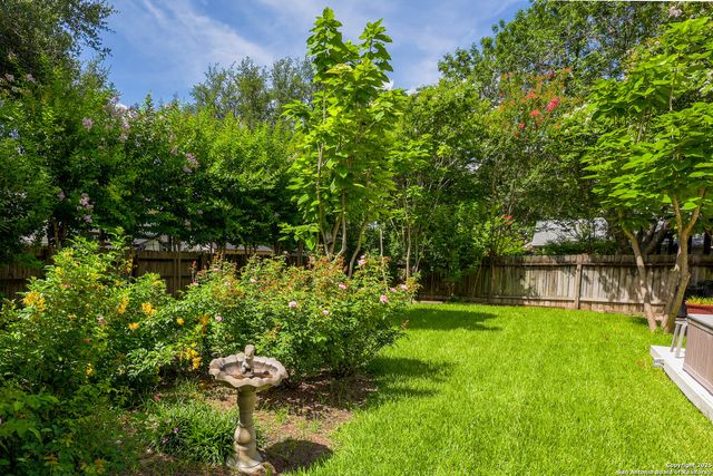 1021 Silvertree Blvd, Schertz, TX 78154