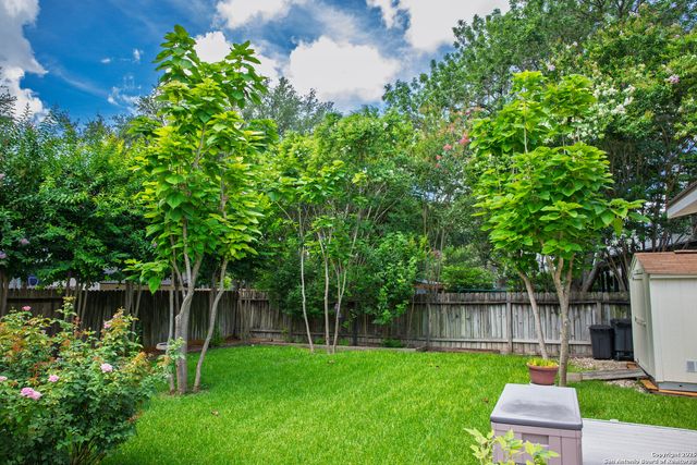 1021 Silvertree Blvd, Schertz, TX 78154
