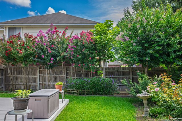 1021 Silvertree Blvd, Schertz, TX 78154