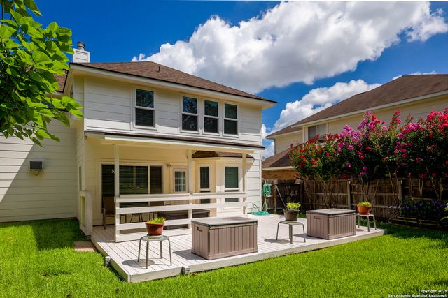 1021 Silvertree Blvd, Schertz, TX 78154