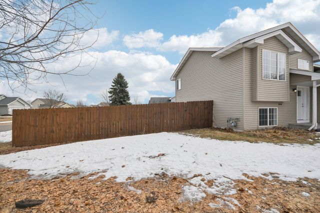 2132 Emerson Road S, Cambridge, MN 55008