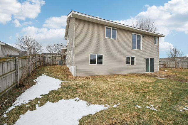 2132 Emerson Road S, Cambridge, MN 55008
