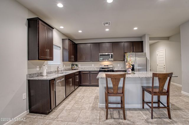 8783 Weeping Dalea Drive, Marana, AZ 85653