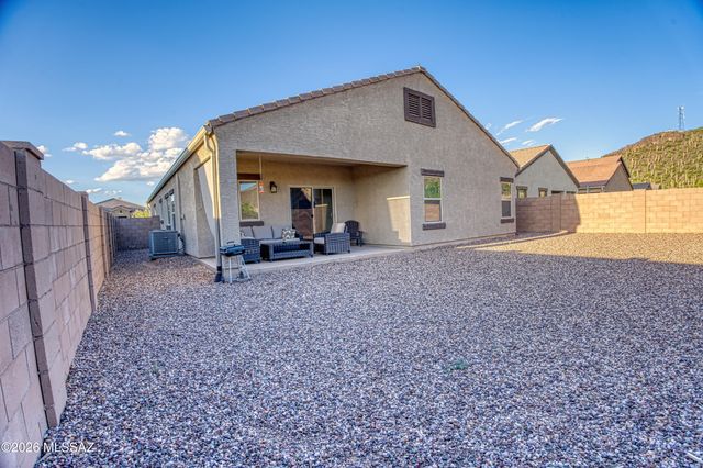 8783 Weeping Dalea Drive, Marana, AZ 85653