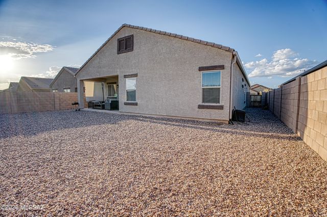 8783 Weeping Dalea Drive, Marana, AZ 85653