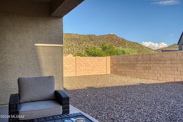 8783 Weeping Dalea Drive, Marana, AZ 85653