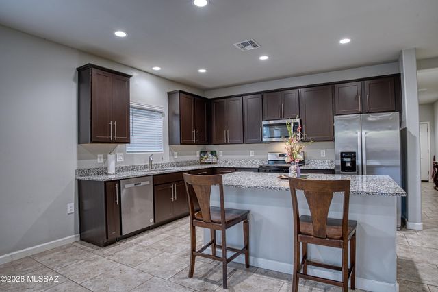 8783 Weeping Dalea Drive, Marana, AZ 85653