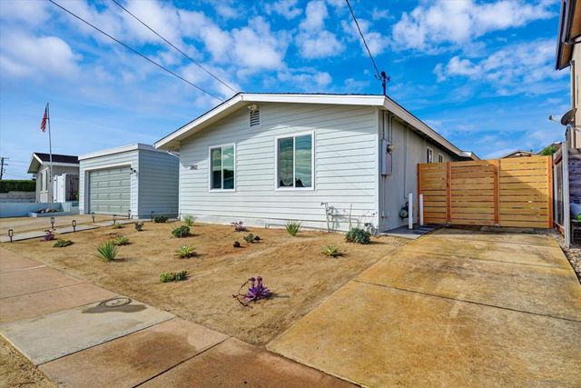 2802 Cowley Way, San Diego, CA 92110