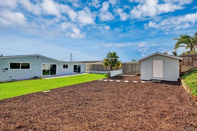 2802 Cowley Way, San Diego, CA 92110