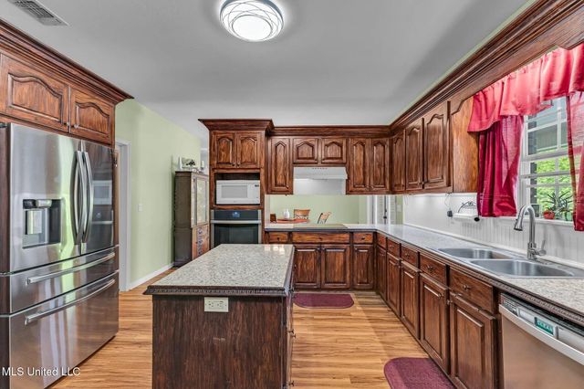 40 Brody Lane, Petal, MS 39465