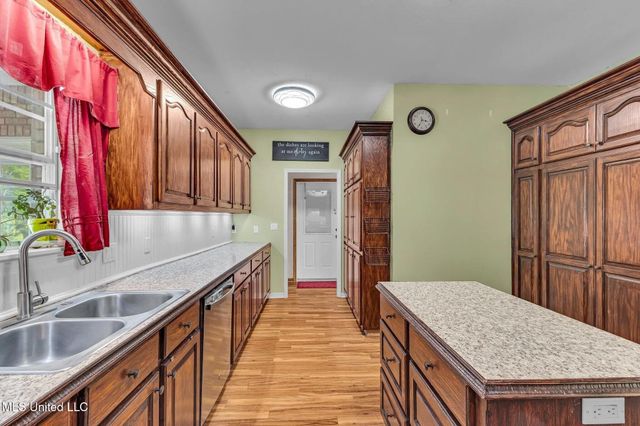 40 Brody Lane, Petal, MS 39465