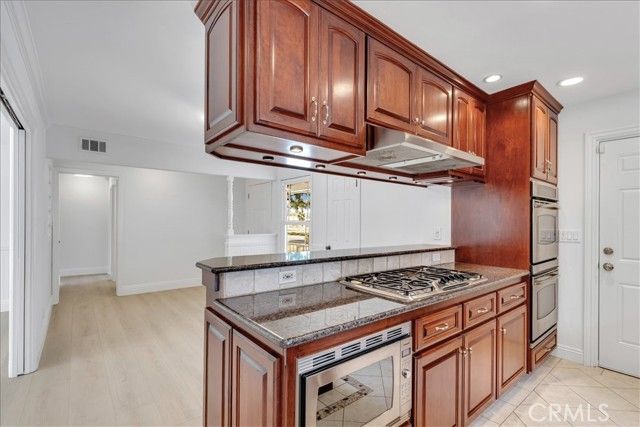 7210 Crescent, Buena Park, CA 90620