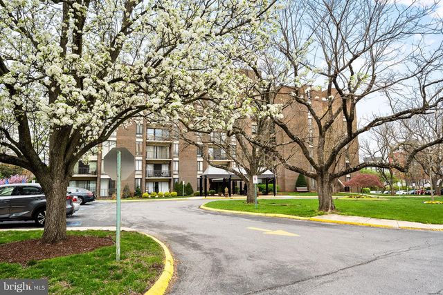 9900 Georgia Ave # 27-218, Silver Spring, MD 20902