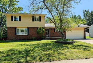 333 Windy Bluff Street, Flushing, MI 48433