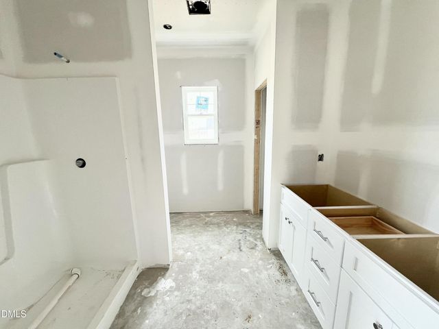 313 Creeks Edge Drive, Pikeville, NC 27863