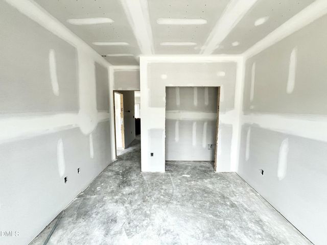 313 Creeks Edge Drive, Pikeville, NC 27863