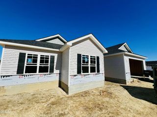 313 Creeks Edge Drive, Pikeville, NC 27863