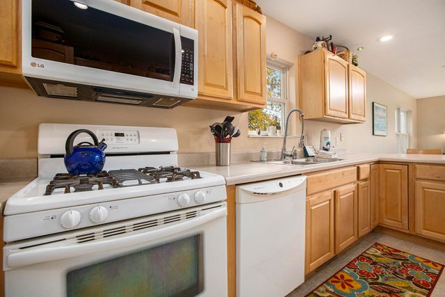 11241 Somers Lane, Honor, MI 49640