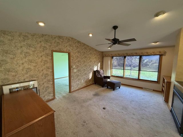 502 Spring Creek Cr, Unknown, WI 53913