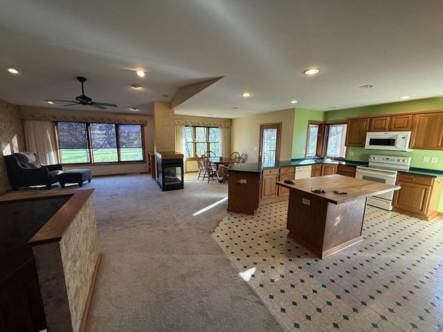 502 Spring Creek Cr, Unknown, WI 53913