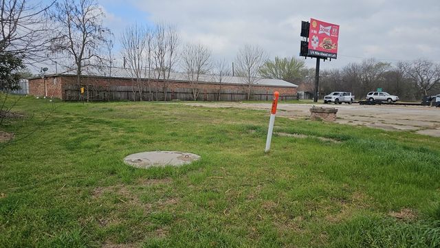 210 NE 2nd Street, Kerens, TX 75144